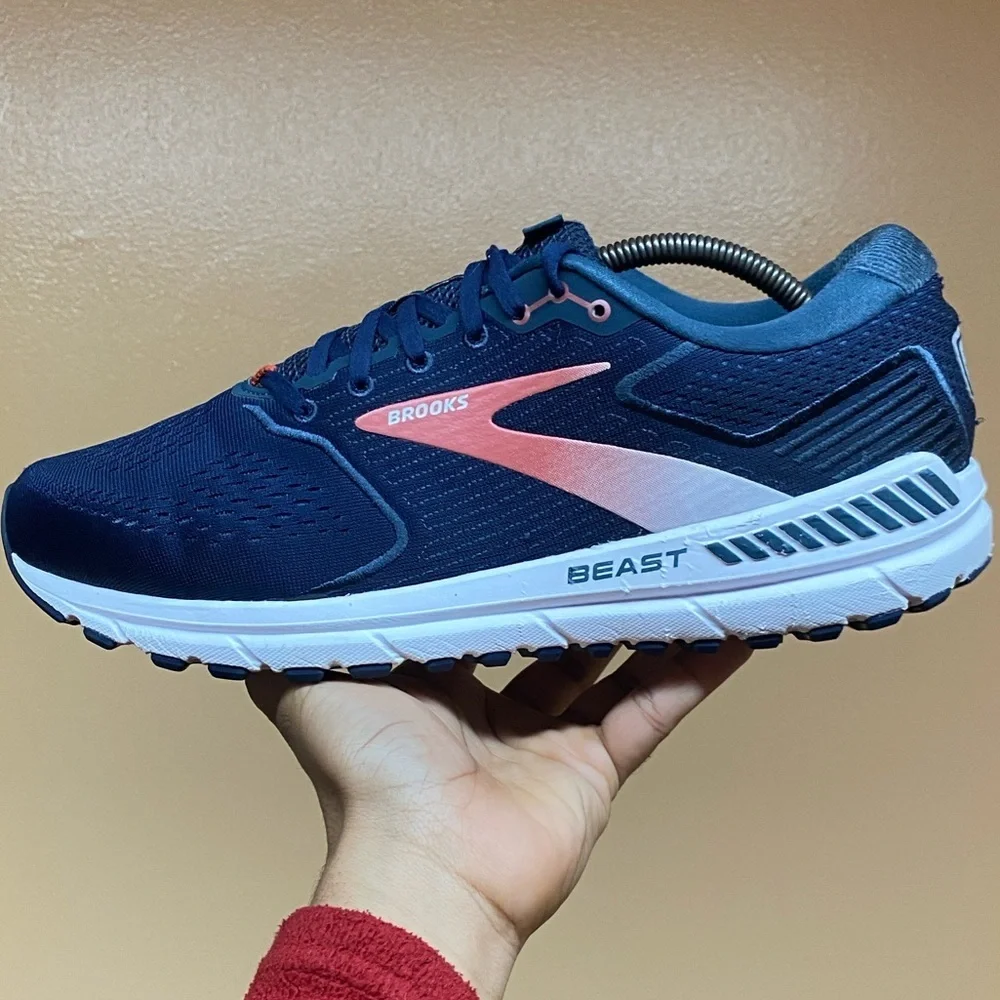 Brooks Beast ‘20 Men's Running Sneakers “Peacoat Midnight Red” Size 12 Wide (2E)